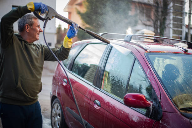 Why Choose Our Certified Pressure Washing Experts for Your Project Needs in Meadowbrook, AL?
